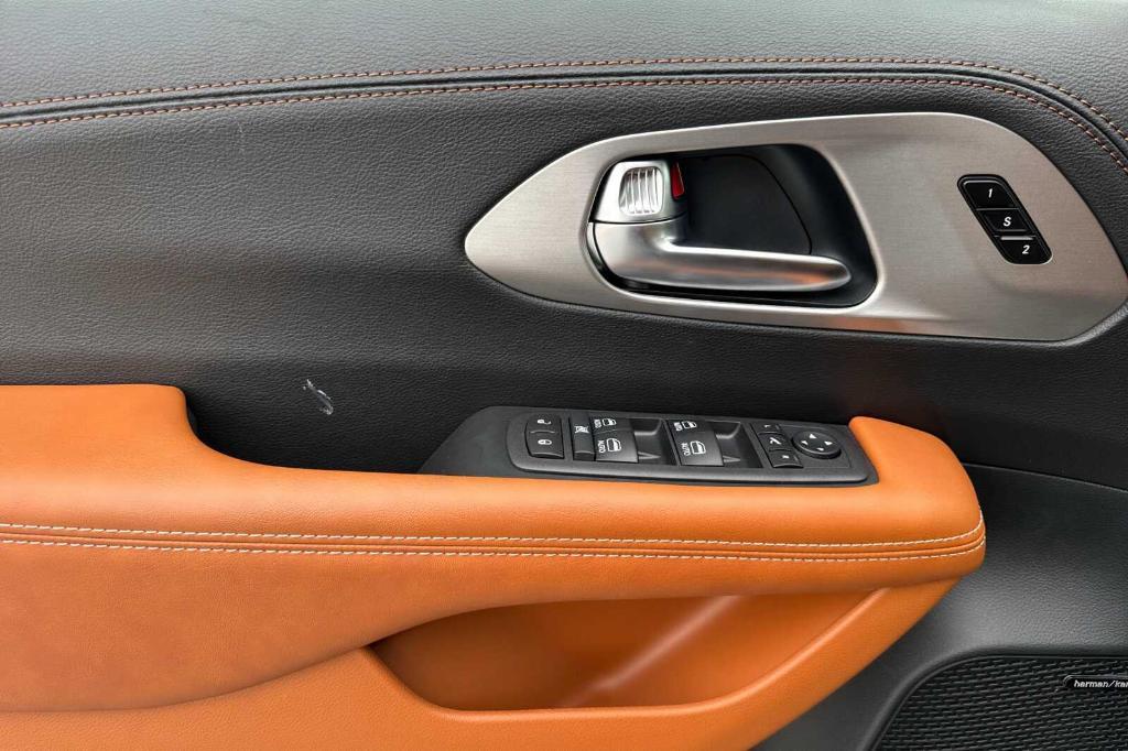 new 2026 Chrysler Pacifica car, priced at $57,830