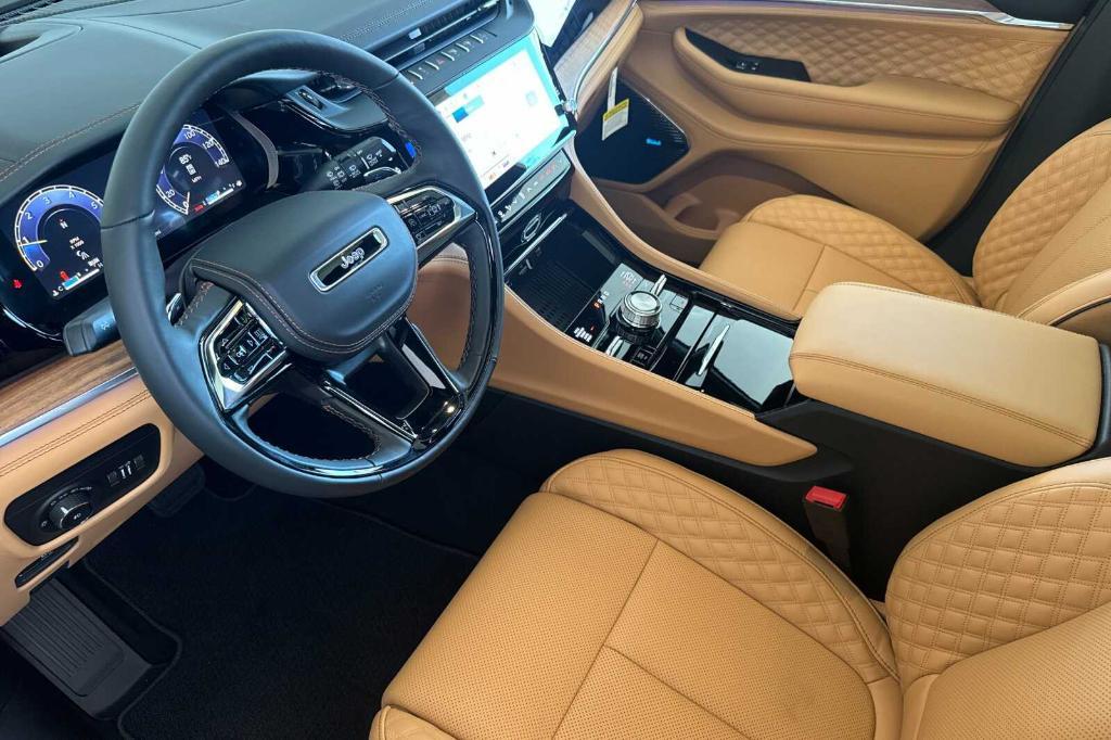 new 2026 Jeep Grand Cherokee car, priced at $63,590