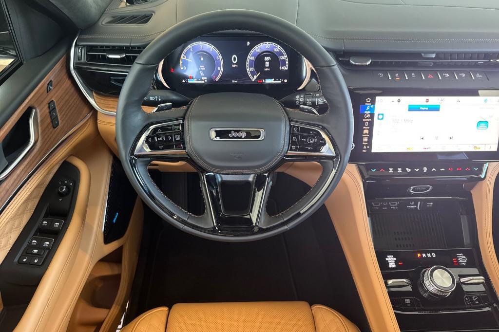 new 2026 Jeep Grand Cherokee car, priced at $63,590