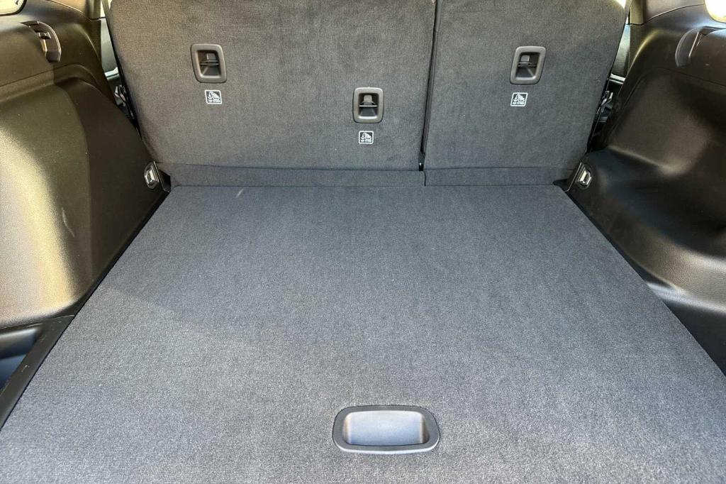 new 2025 Jeep Grand Cherokee car, priced at $50,010