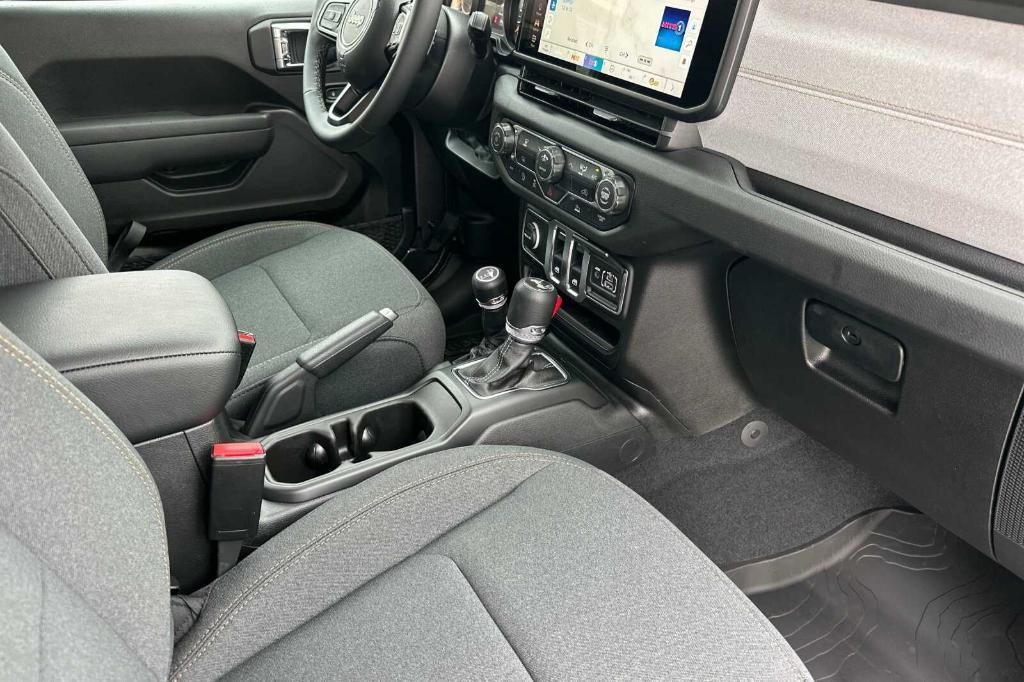 new 2026 Jeep Wrangler car, priced at $45,385