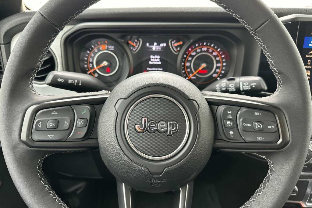 new 2026 Jeep Wrangler car, priced at $45,385