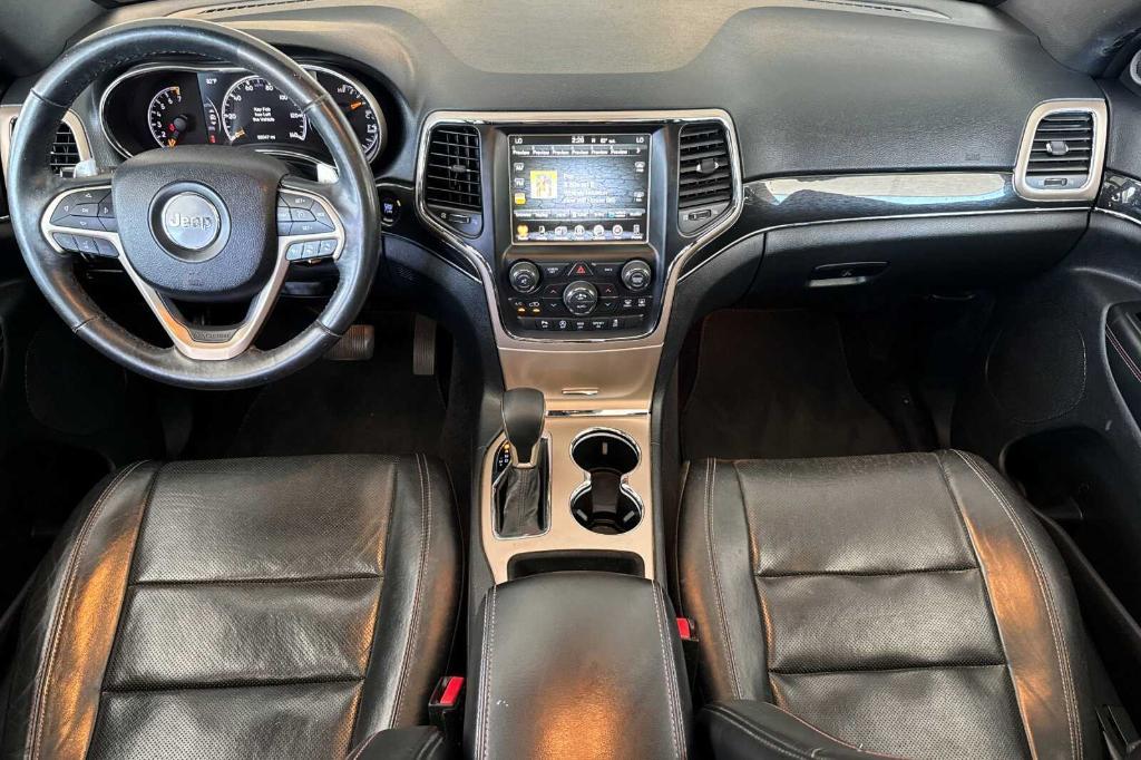 used 2016 Jeep Grand Cherokee car, priced at $17,900
