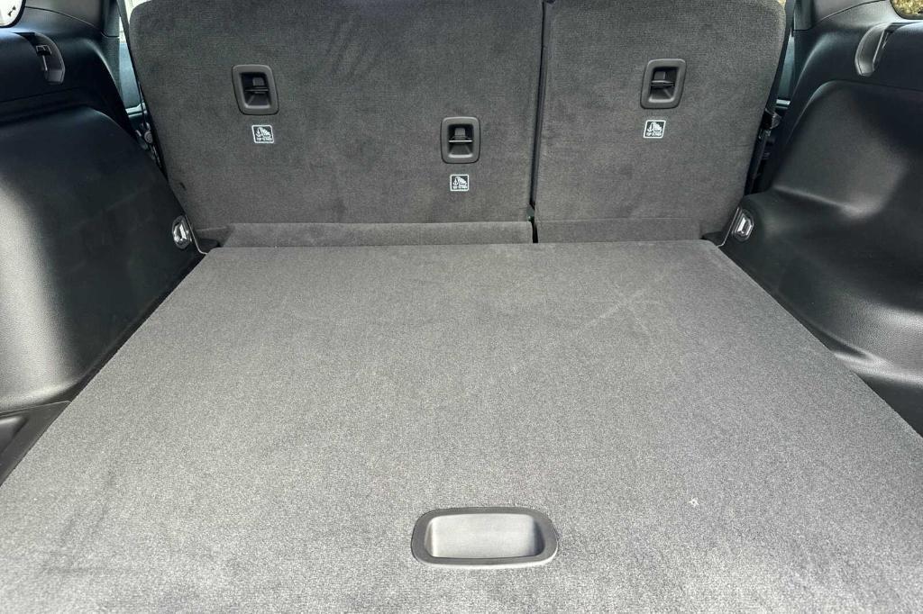 new 2026 Jeep Grand Cherokee car, priced at $47,930