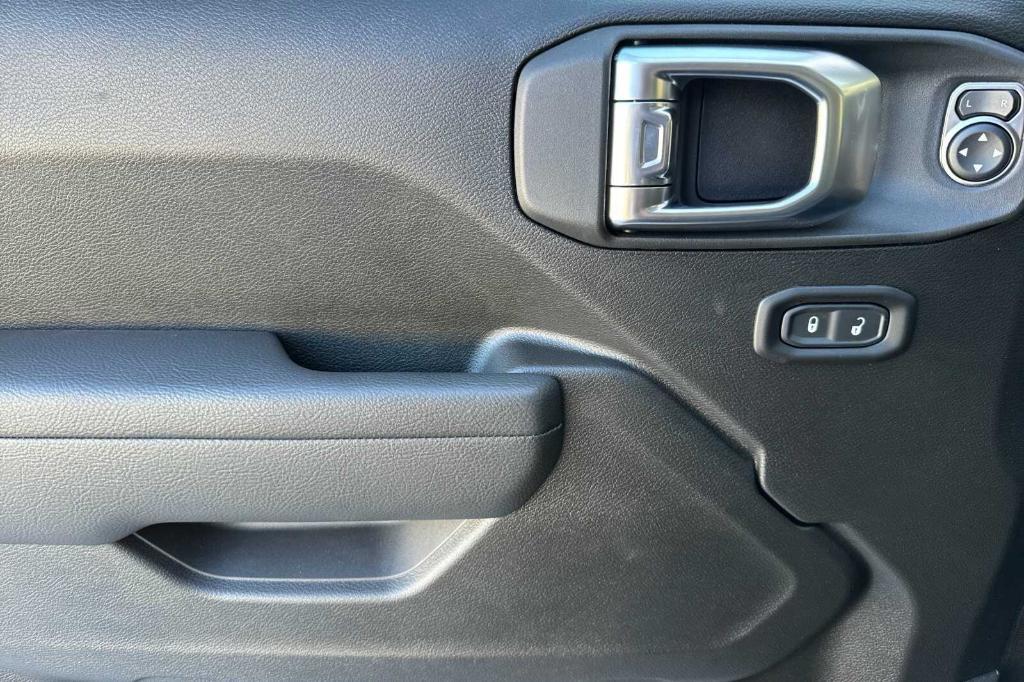 new 2026 Jeep Wrangler car, priced at $57,430