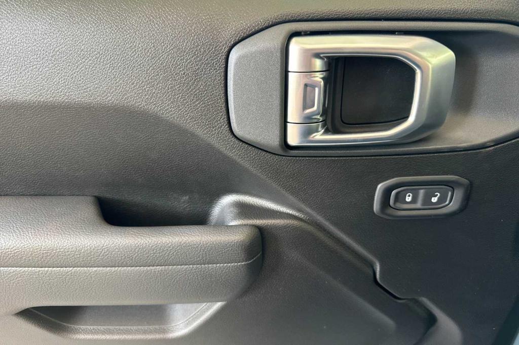 new 2026 Jeep Wrangler car, priced at $41,140