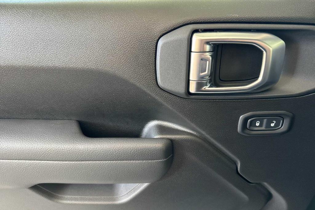 new 2026 Jeep Wrangler car, priced at $41,140