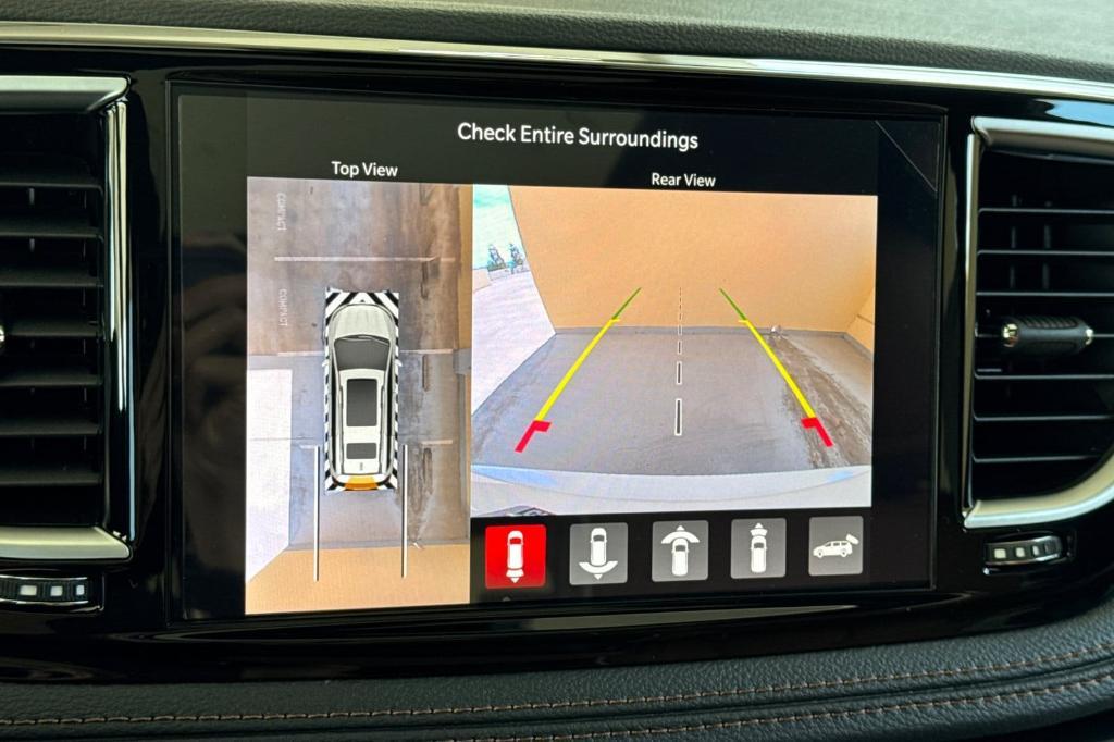 new 2026 Chrysler Pacifica car, priced at $58,785