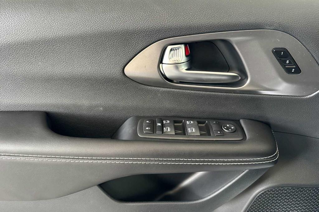 new 2026 Chrysler Pacifica car, priced at $47,865