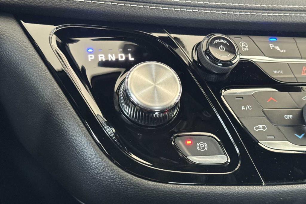 new 2026 Chrysler Pacifica car, priced at $47,865