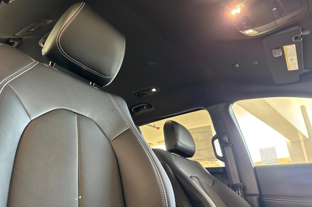 new 2026 Chrysler Pacifica car, priced at $47,865