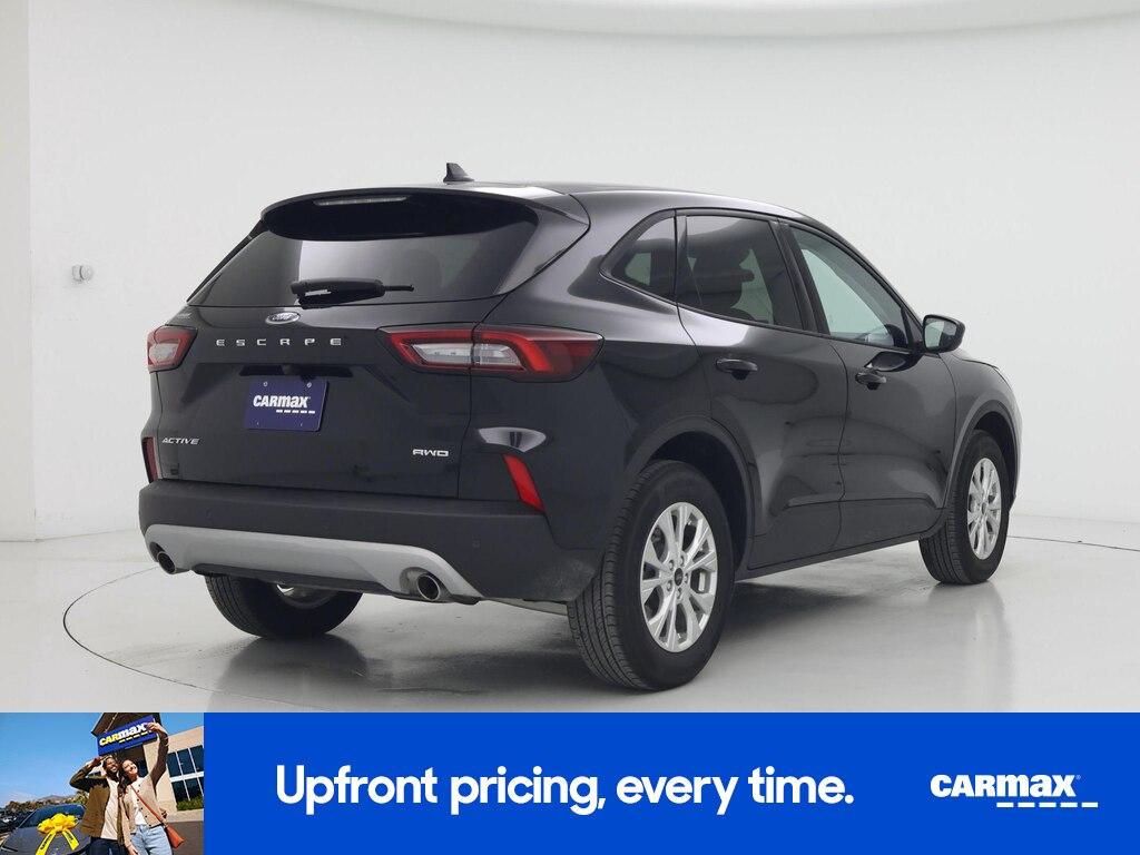 used 2025 Ford Escape car, priced at $24,998
