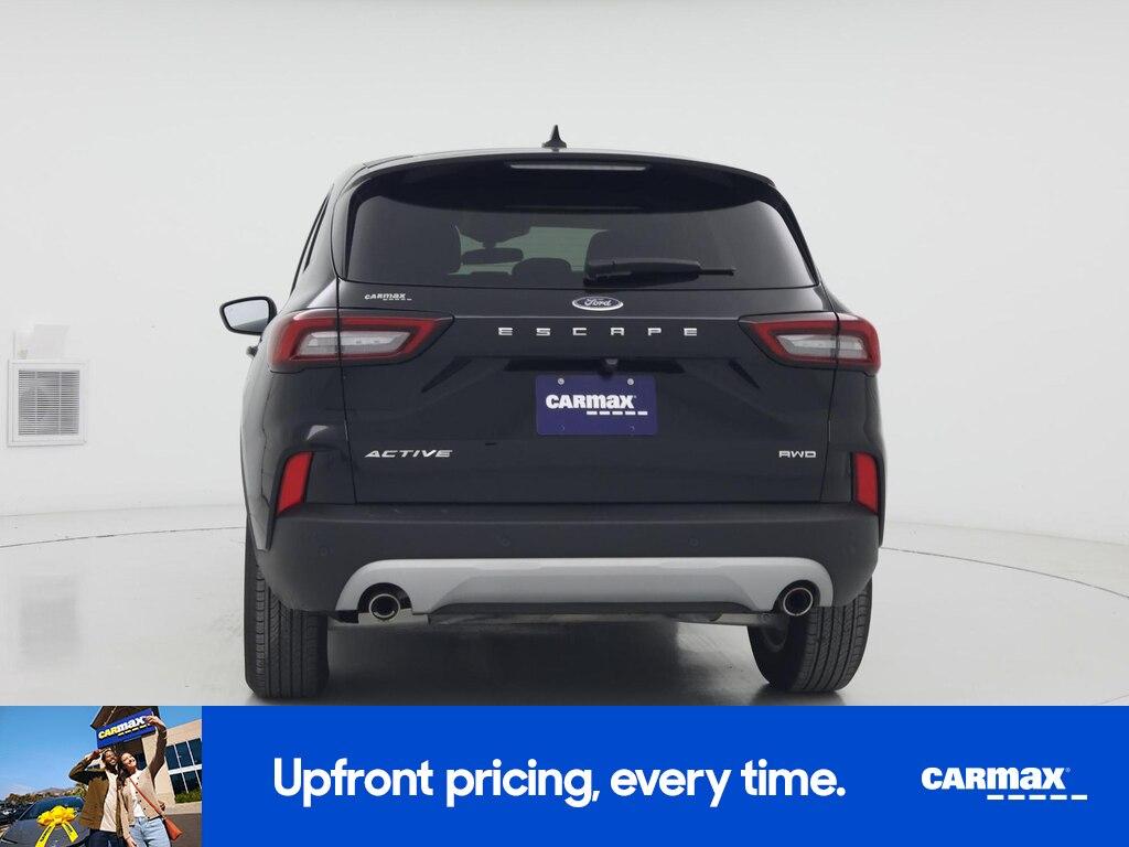 used 2025 Ford Escape car, priced at $24,998