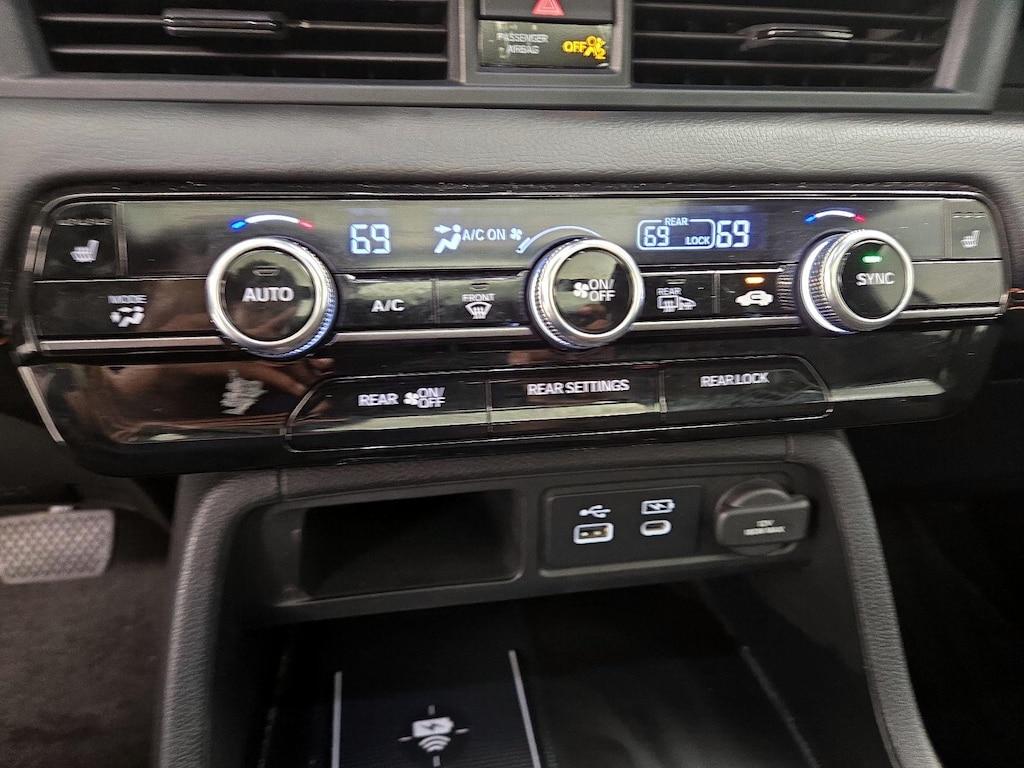 used 2024 Honda Pilot car, priced at $41,998