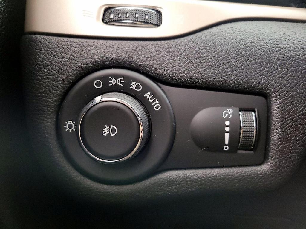 used 2018 Jeep Cherokee car, priced at $14,998