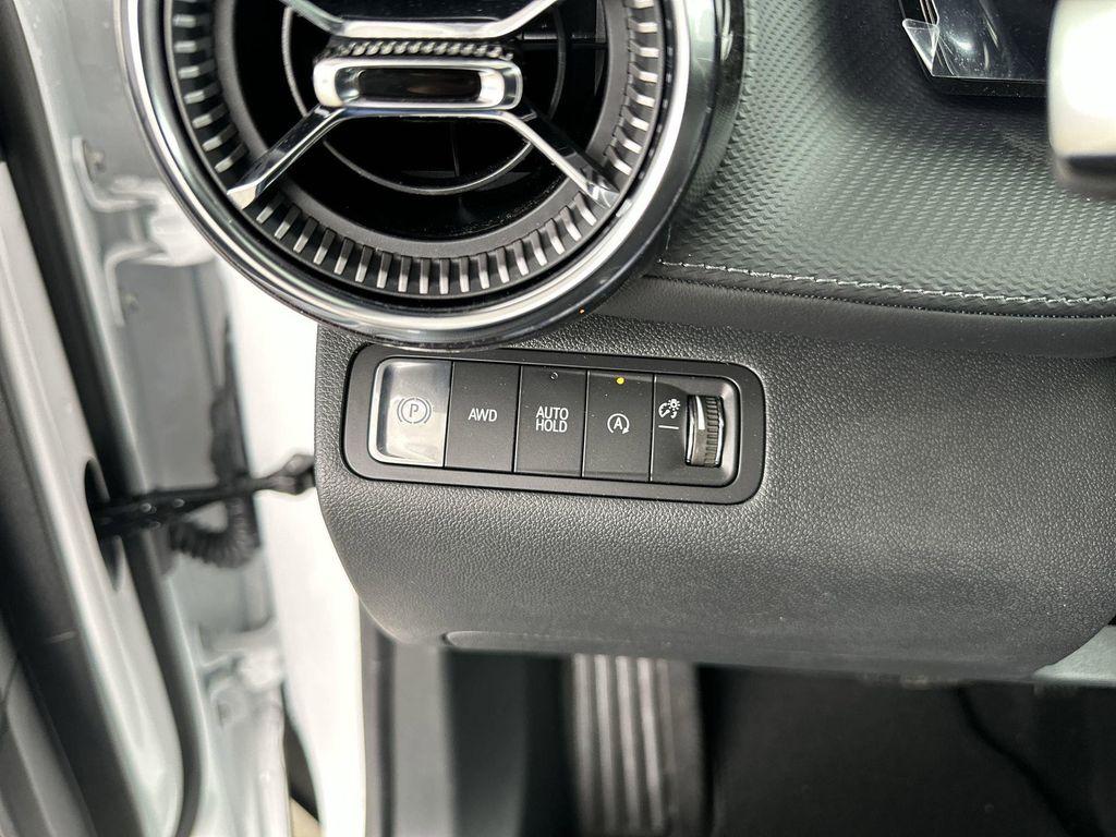 new 2026 Chevrolet Equinox car, priced at $32,329