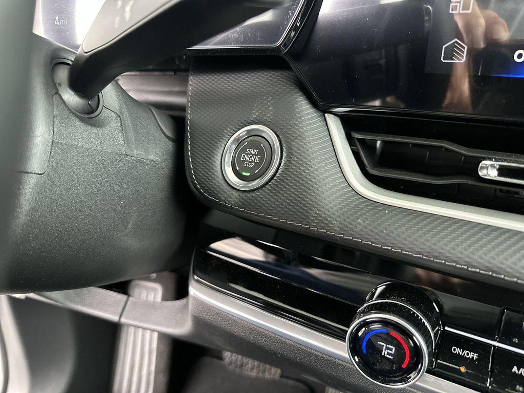 new 2026 Chevrolet Equinox car, priced at $32,329