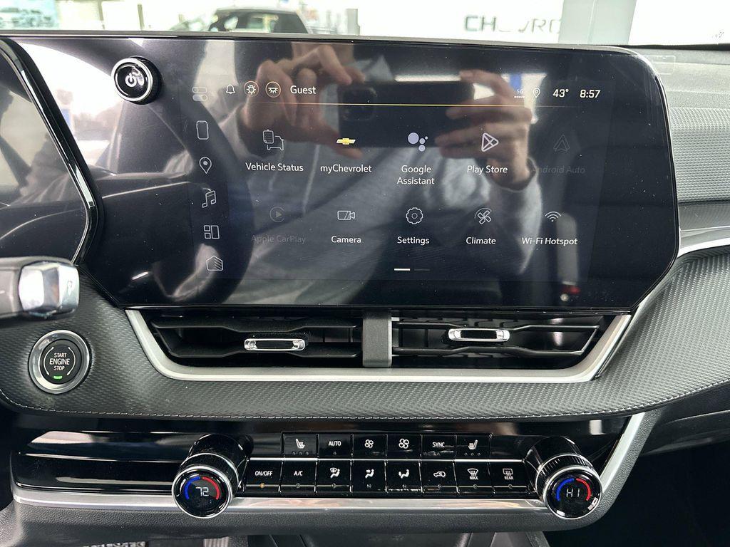 new 2026 Chevrolet Equinox car, priced at $32,329