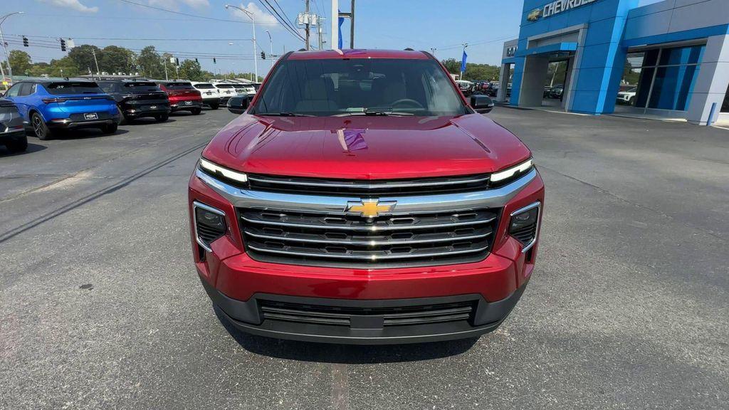 new 2026 Chevrolet Traverse car, priced at $40,400