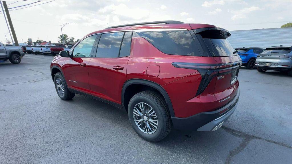 new 2026 Chevrolet Traverse car, priced at $40,400