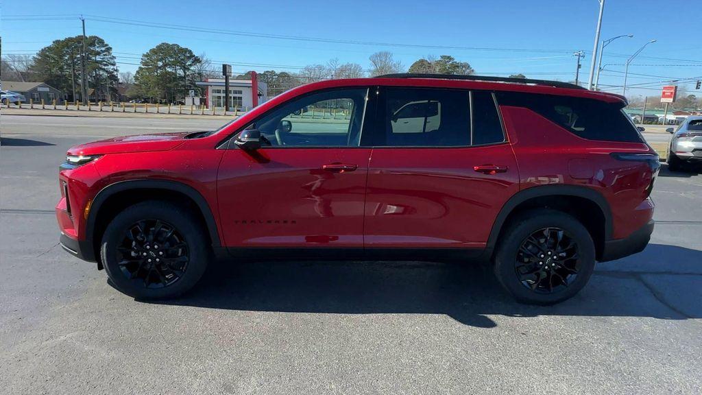 new 2026 Chevrolet Traverse car, priced at $44,440