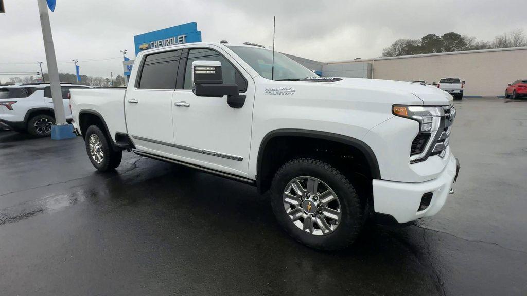 new 2026 Chevrolet Silverado 2500 car, priced at $80,104