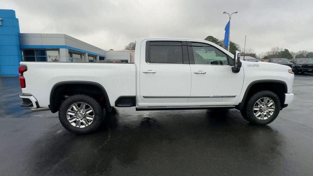 new 2026 Chevrolet Silverado 2500 car, priced at $80,104