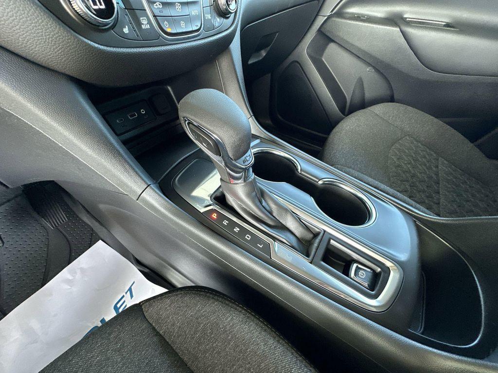 used 2023 Chevrolet Equinox car, priced at $25,854