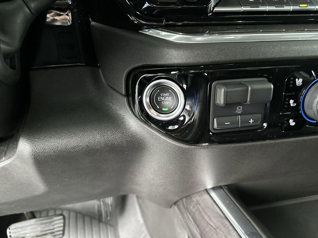 used 2025 Chevrolet Silverado 3500 car, priced at $73,895