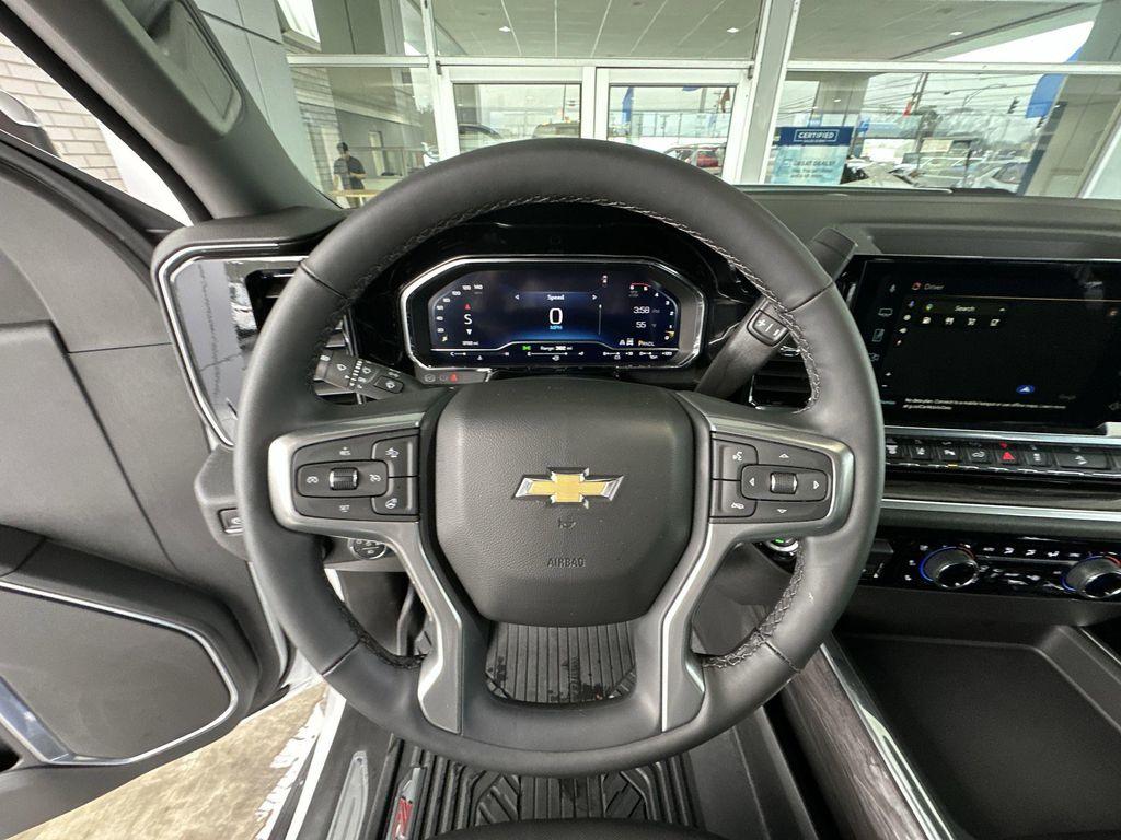 used 2025 Chevrolet Silverado 3500 car, priced at $73,895