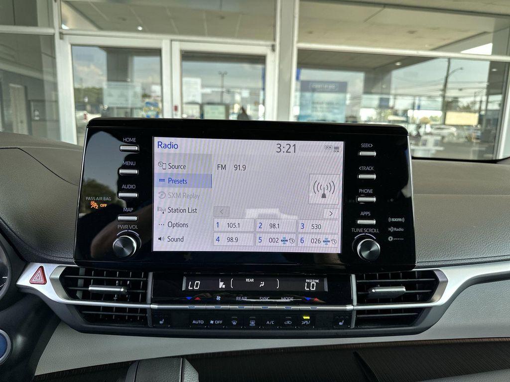 used 2024 Toyota Sienna car, priced at $45,550