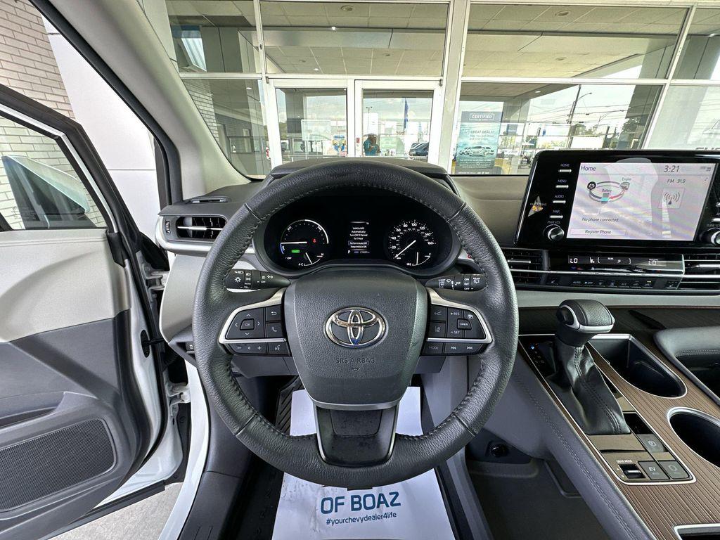 used 2024 Toyota Sienna car, priced at $45,550