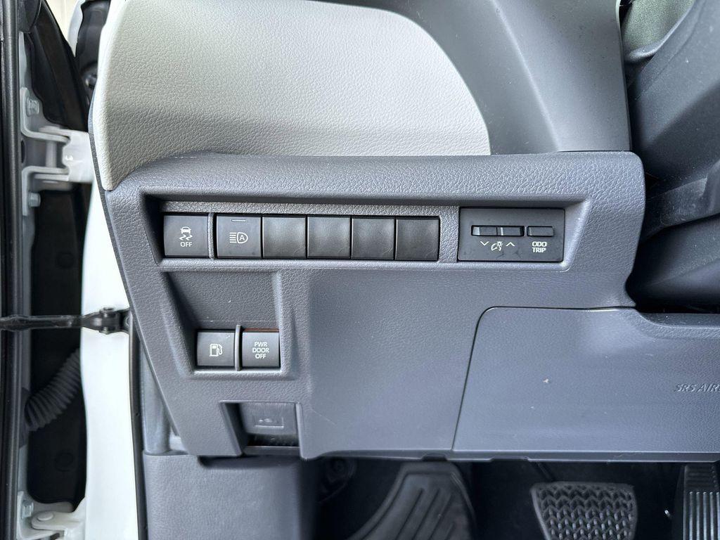 used 2024 Toyota Sienna car, priced at $45,550