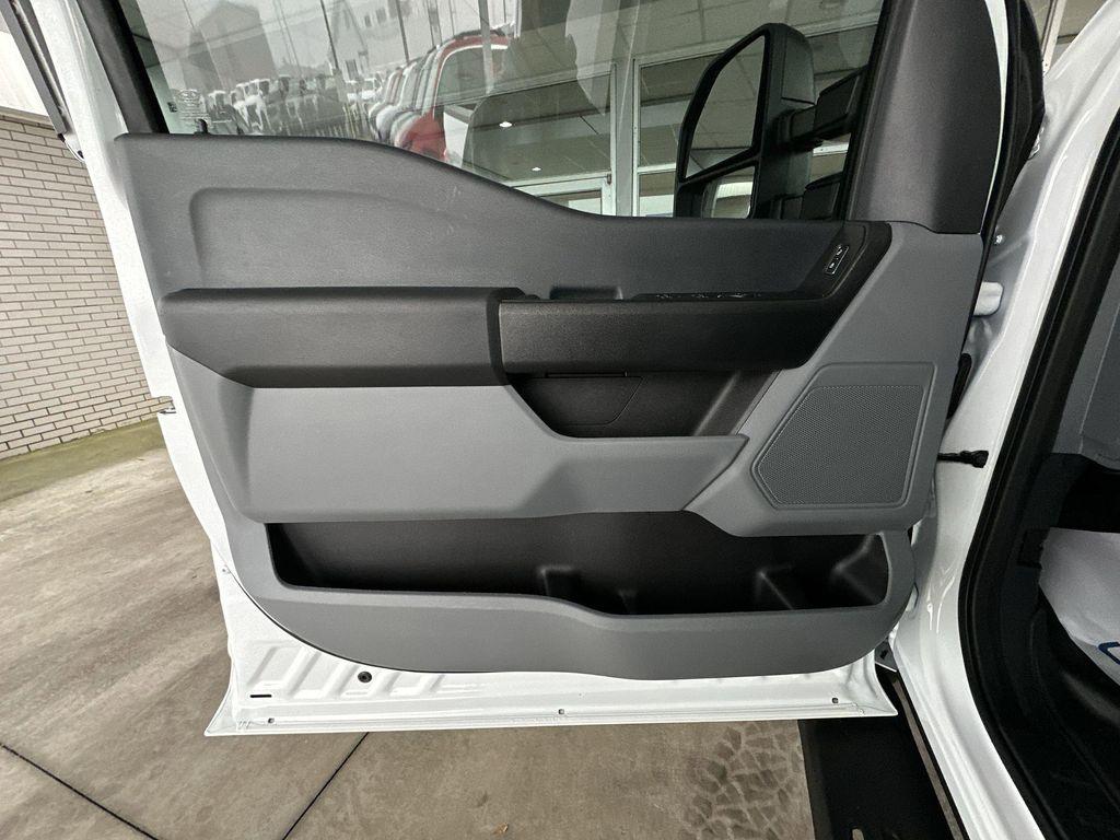 used 2025 Ford F-250 car, priced at $62,929