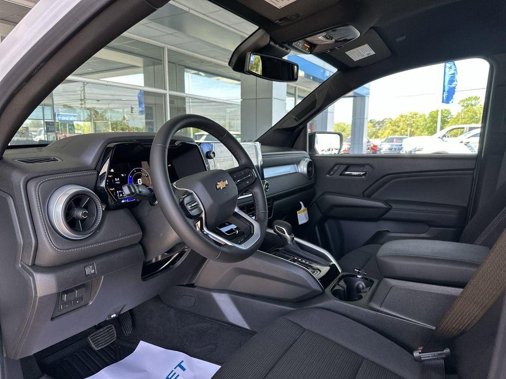 new 2026 Chevrolet Colorado car, priced at $35,998