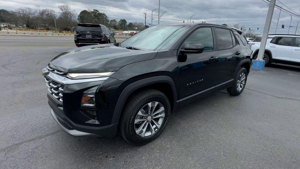 new 2026 Chevrolet Equinox car, priced at $26,495