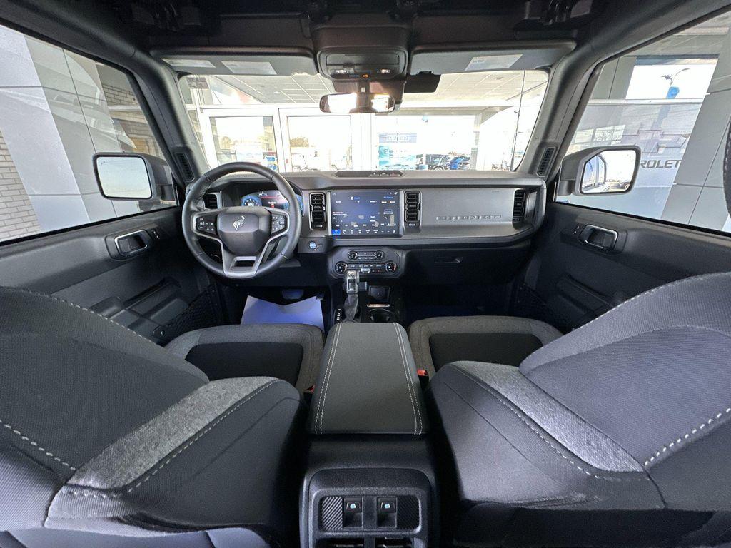 used 2025 Ford Bronco car, priced at $41,889