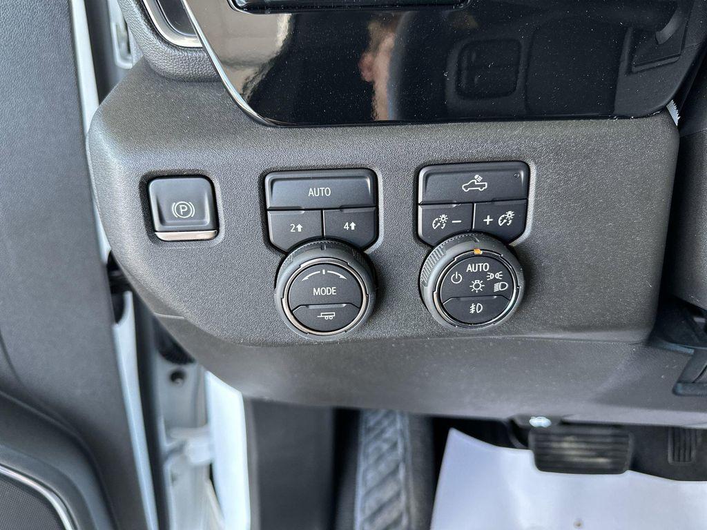 used 2024 Chevrolet Silverado 1500 car, priced at $39,953