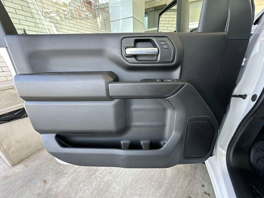 new 2025 Chevrolet Silverado 2500 car, priced at $52,921