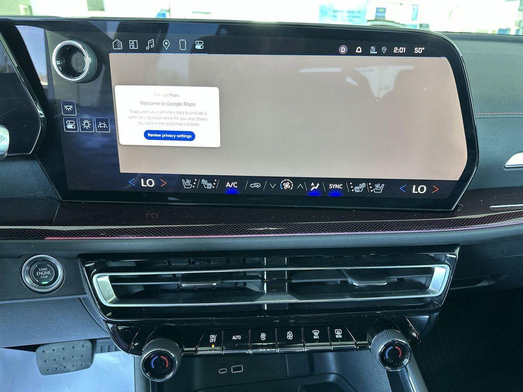 used 2024 Chevrolet Traverse car, priced at $46,650