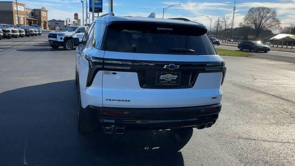 used 2024 Chevrolet Traverse car, priced at $46,650