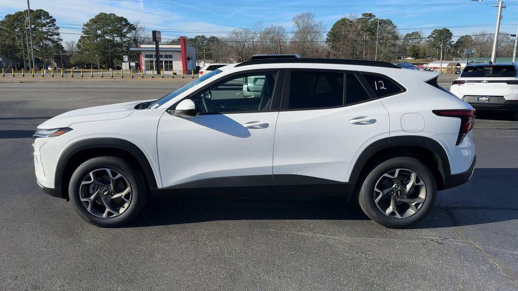 new 2026 Chevrolet Trax car, priced at $25,625