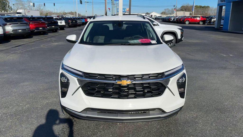 new 2026 Chevrolet Trax car, priced at $24,315