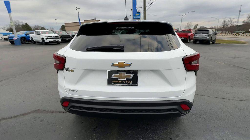 new 2026 Chevrolet Trax car, priced at $22,990