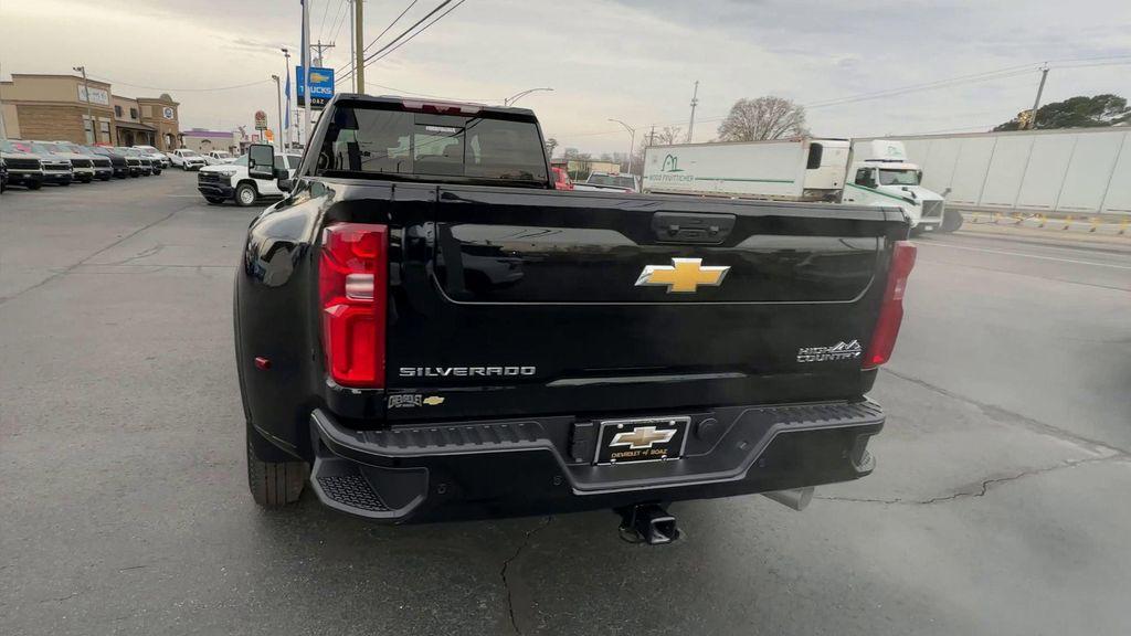 new 2026 Chevrolet Silverado 3500 car, priced at $82,752