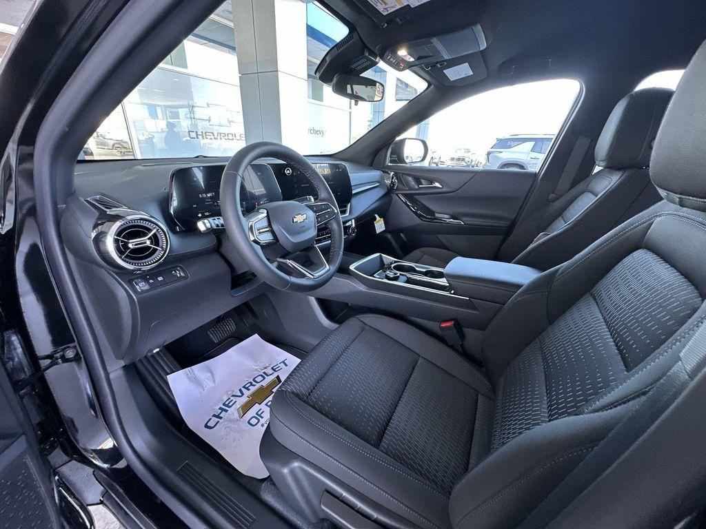 new 2026 Chevrolet Equinox car, priced at $28,672