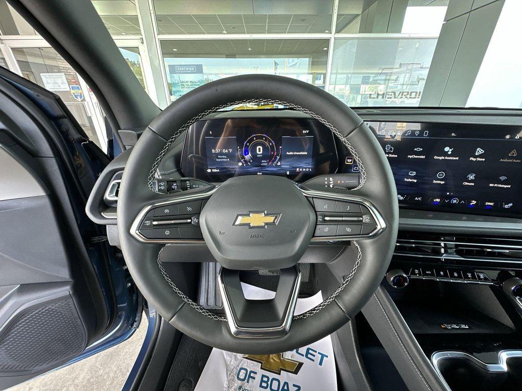 new 2026 Chevrolet Traverse car, priced at $39,596