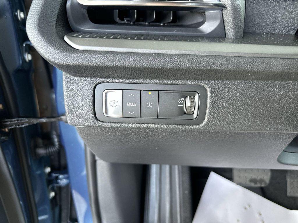 new 2026 Chevrolet Traverse car, priced at $39,596