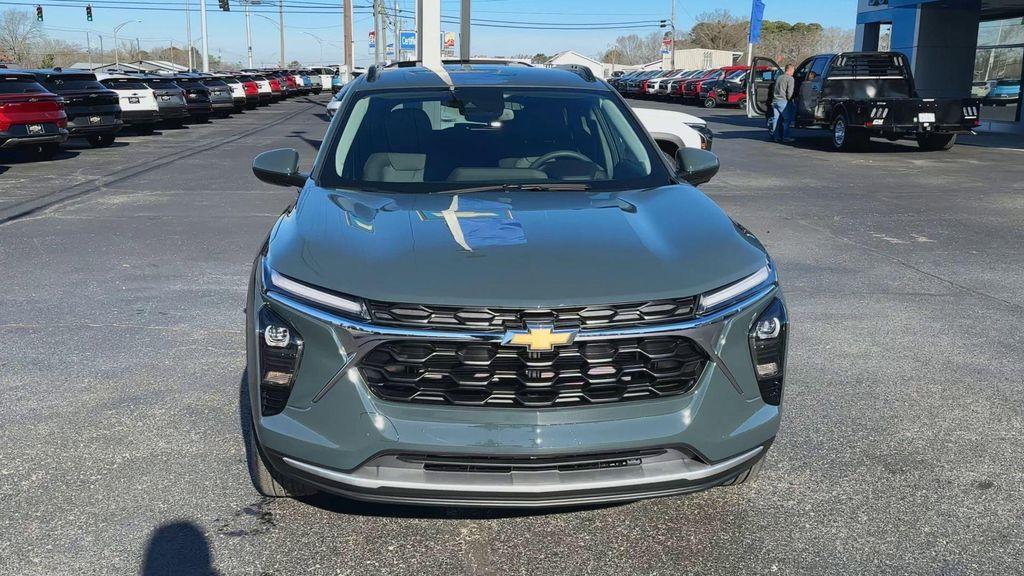 new 2026 Chevrolet Trax car, priced at $23,695