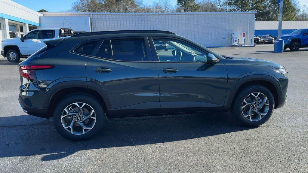 new 2026 Chevrolet Trax car, priced at $23,695